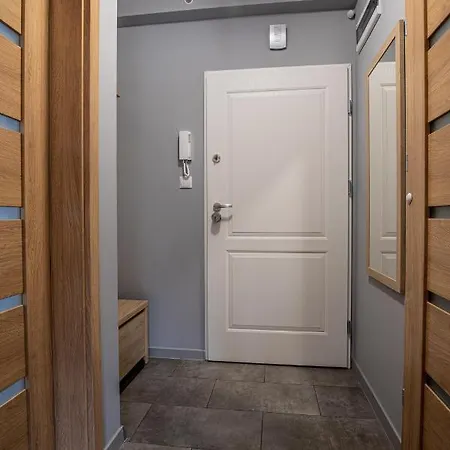 Apartament Villa Mountain View Przy Dworcu Apartament *